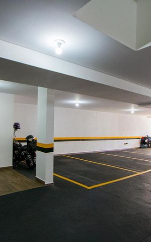 Apartamento à venda com 85m², 3 quartos e 2 vagas Apartamento à venda com 85m², 3 quartos e 2 vagasGaragem