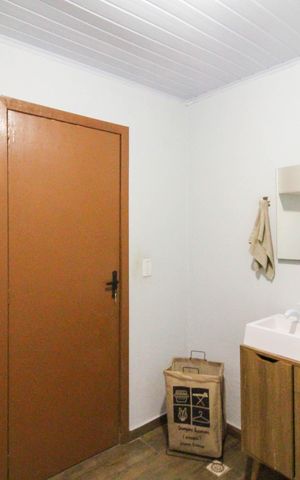 Casa à venda com 200m², 3 quartos e 1 vaga Casa à venda com 200m², 3 quartos e 1 vagaBanheiro