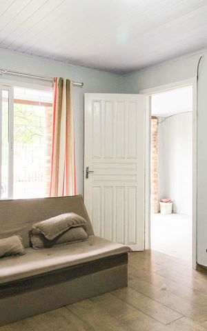 Casa à venda com 200m², 3 quartos e 1 vaga Casa à venda com 200m², 3 quartos e 1 vagaSala