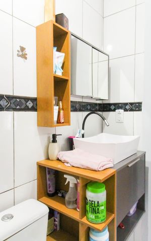 Casa à venda com 200m², 3 quartos e 1 vaga Casa à venda com 200m², 3 quartos e 1 vagaBanheiro da Suíte
