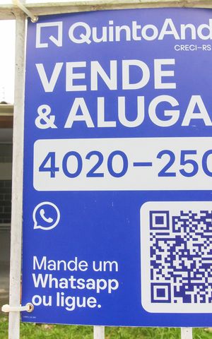 Casa à venda com 200m², 3 quartos e 1 vaga Casa à venda com 200m², 3 quartos e 1 vagaPlaca