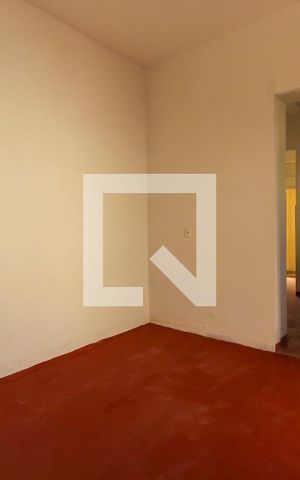 Casa à venda com 820m², 1 quarto e 1 vaga Casa à venda com 820m², 1 quarto e 1 vagaSala