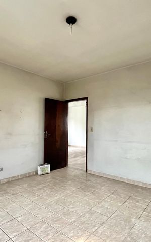 Casa à venda com 574m², 4 quartos e 4 vagas Casa à venda com 574m², 4 quartos e 4 vagasQuarto 2