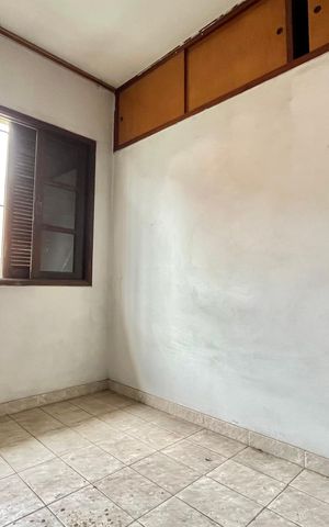 Casa à venda com 574m², 4 quartos e 4 vagas Casa à venda com 574m², 4 quartos e 4 vagasQuarto 3