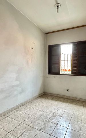 Casa à venda com 574m², 4 quartos e 4 vagas Casa à venda com 574m², 4 quartos e 4 vagasQuarto 3