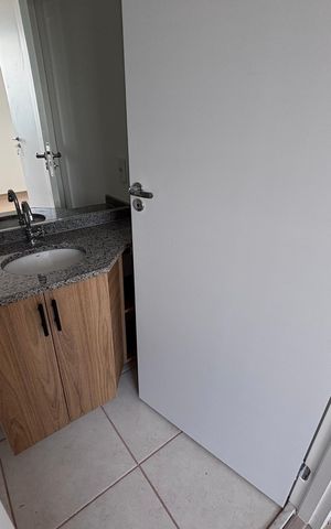 Apartamento à venda com 57m², 3 quartos e 1 vaga Apartamento à venda com 57m², 3 quartos e 1 vagaBanheiro do Quarto 1