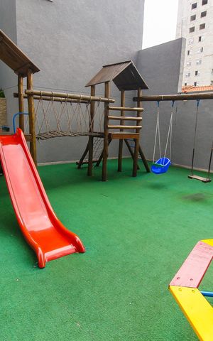 Apartamento à venda com 50m², 2 quartos e 1 vaga Apartamento à venda com 50m², 2 quartos e 1 vagaÁrea comum - Playground
