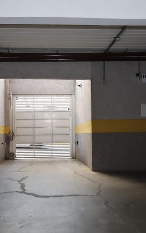Apartamento à venda com 82m², 2 quartos e 1 vagaAcesso a garagem