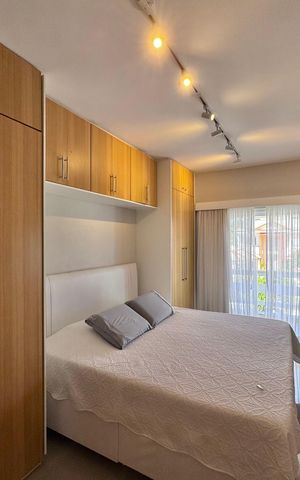 Casa de condomínio à venda com 310m², 4 quartos e 3 vagas Casa de condomínio à venda com 310m², 4 quartos e 3 vagasSuite 1