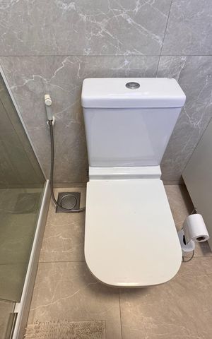 Casa de condomínio à venda com 310m², 4 quartos e 3 vagas Casa de condomínio à venda com 310m², 4 quartos e 3 vagasSuite 1 - Banheiro