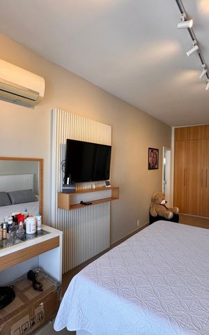 Casa de condomínio à venda com 310m², 4 quartos e 3 vagas Casa de condomínio à venda com 310m², 4 quartos e 3 vagasSuite 1