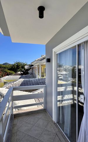 Casa de condomínio à venda com 310m², 4 quartos e 3 vagas Casa de condomínio à venda com 310m², 4 quartos e 3 vagasSuite 1 - Varanda