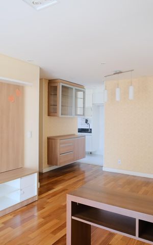 Apartamento para alugar com 68m², 2 quartos e 1 vagaSala