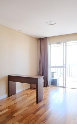 Apartamento para alugar com 68m², 2 quartos e 1 vagaSala