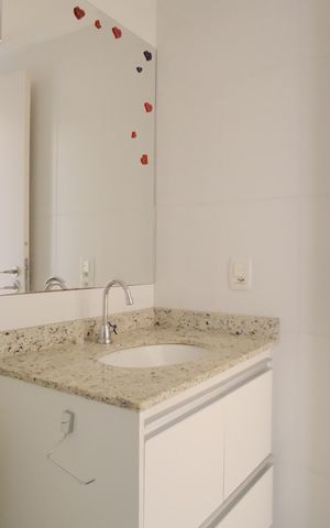 Apartamento para alugar com 68m², 2 quartos e 1 vagaBanheiro Social