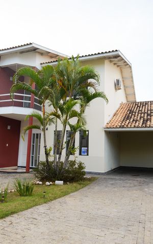 Casa de condomínio para alugar com 363m², 5 quartos e 6 vagas Casa de condomínio para alugar com 363m², 5 quartos e 6 vagasFachada da Casa