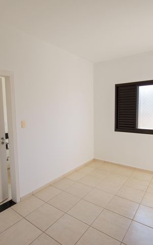 Casa de condomínio para alugar com 363m², 5 quartos e 6 vagas Casa de condomínio para alugar com 363m², 5 quartos e 6 vagasSuíte 1