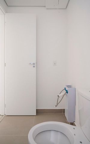 Apartamento à venda com 69m², 2 quartos e 2 vagasBanheiro da suíte