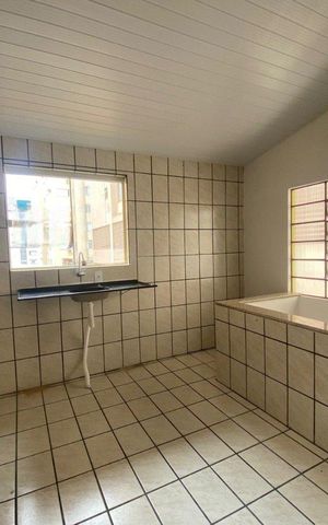 Casa para alugar com 82m², 2 quartos e 1 vaga Casa para alugar com 82m², 2 quartos e 1 vagaSala/cozinha
