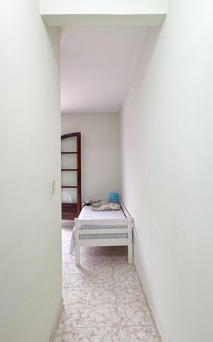 Casa à venda com 276m², 3 quartos e 2 vagas Casa à venda com 276m², 3 quartos e 2 vagasSuíte