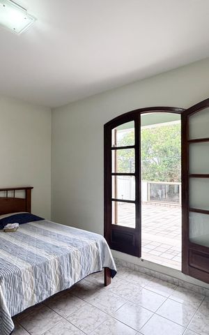Casa à venda com 276m², 3 quartos e 2 vagas Casa à venda com 276m², 3 quartos e 2 vagasSuíte 1