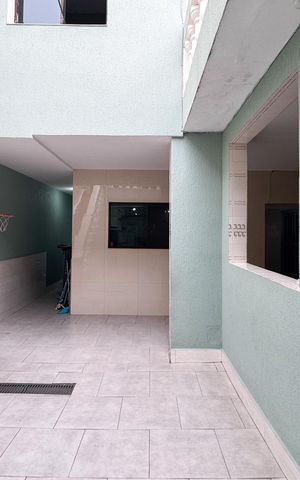 Casa à venda com 276m², 3 quartos e 2 vagas Casa à venda com 276m², 3 quartos e 2 vagasQuintal