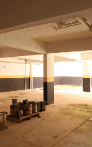 Apartamento à venda com 49m², 2 quartos e 1 vagaÁrea comum - Estacionamento