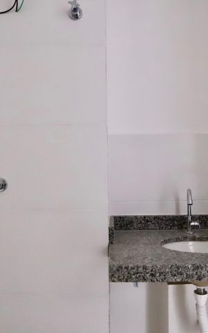 Apartamento à venda com 38m², 2 quartos e sem vaga Apartamento à venda com 38m², 2 quartos e sem vagaBanheiro