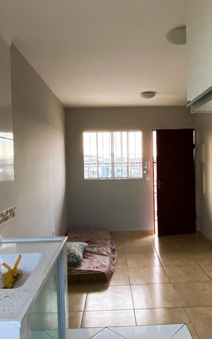 Apartamento para alugar com 37m², 2 quartos e sem vaga