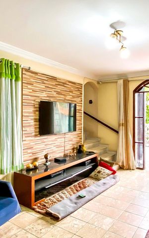 Casa para alugar com 150m², 2 quartos e 1 vaga Casa para alugar com 150m², 2 quartos e 1 vagaSala
