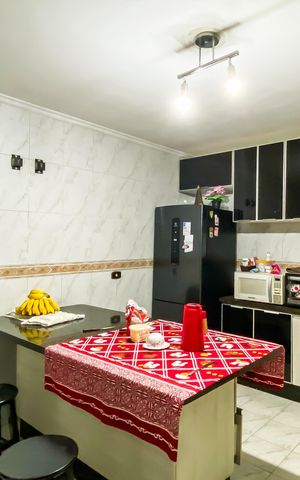 Casa para alugar com 150m², 4 quartos e 2 vagas