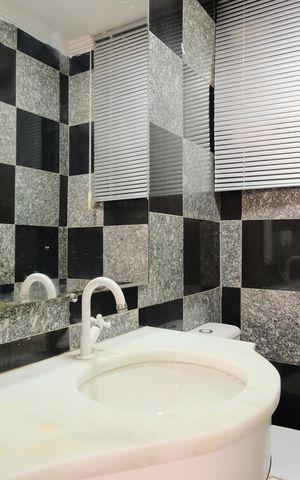 Apartamento à venda com 160m², 4 quartos e 2 vagasLavabo