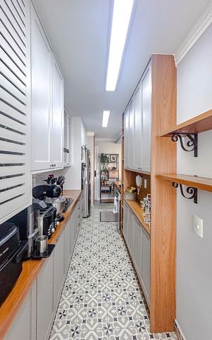 Apartamento à venda com 69m², 2 quartos e 1 vagaCozinha