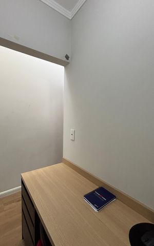 Casa à venda com 105m², 2 quartos e 2 vagasEscritório