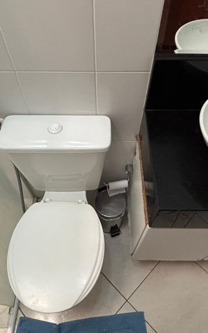 Casa à venda com 105m², 2 quartos e 2 vagasBanheiro