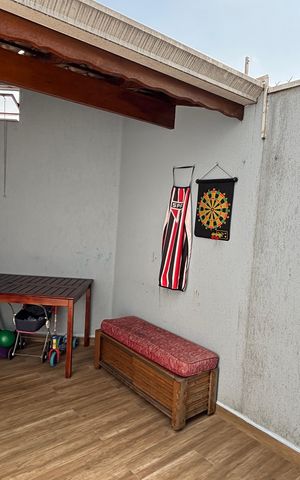 Casa à venda com 105m², 2 quartos e 2 vagasQuintal