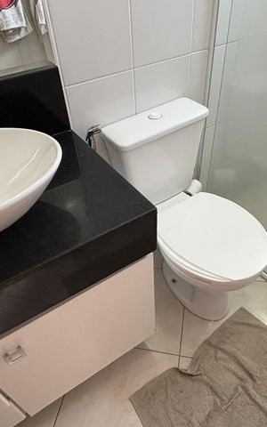 Casa à venda com 105m², 2 quartos e 2 vagasBanheiro da Suíte