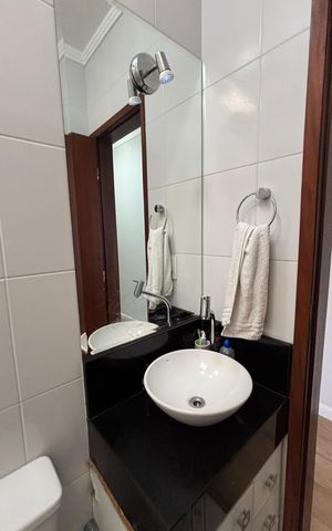 Casa à venda com 105m², 2 quartos e 2 vagasBanheiro