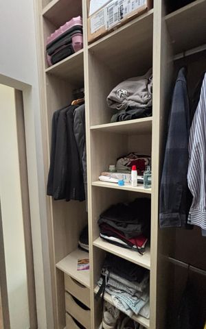 Casa à venda com 105m², 2 quartos e 2 vagasSuite Closet