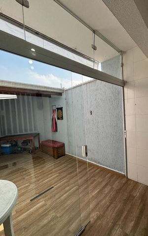 Casa à venda com 105m², 2 quartos e 2 vagasÁrea de Serviço