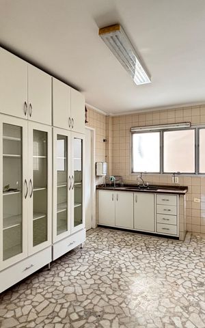 Apartamento à venda com 118m², 3 quartos e 1 vaga Apartamento à venda com 118m², 3 quartos e 1 vagaCozinha