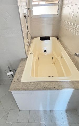 Apartamento à venda com 118m², 3 quartos e 1 vaga Apartamento à venda com 118m², 3 quartos e 1 vagaBanheiro