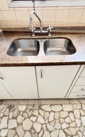Apartamento à venda com 118m², 3 quartos e 1 vaga Apartamento à venda com 118m², 3 quartos e 1 vagaCozinha