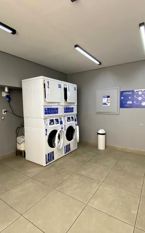 Apartamento à venda com 37m², 2 quartos e sem vagaÁrea comum