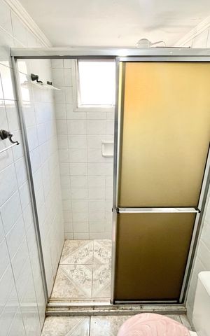 Apartamento para alugar com 49m², 2 quartos e 1 vaga Apartamento para alugar com 49m², 2 quartos e 1 vagaBanheiro