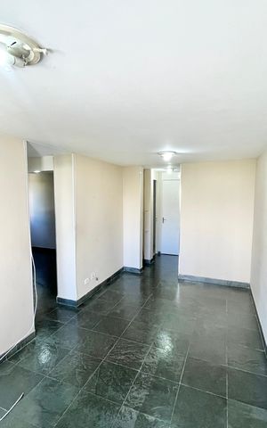 Apartamento para alugar com 49m², 2 quartos e 1 vaga Apartamento para alugar com 49m², 2 quartos e 1 vagaSala