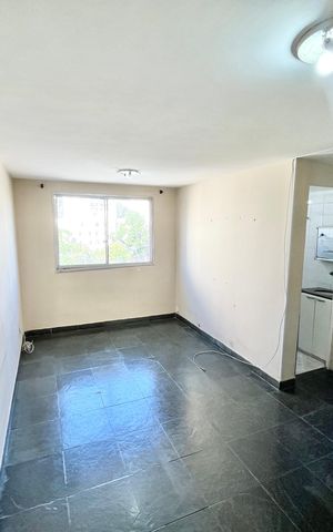 Apartamento para alugar com 49m², 2 quartos e 1 vaga Apartamento para alugar com 49m², 2 quartos e 1 vagaSala