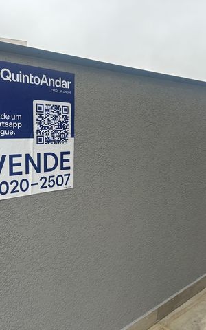 Casa de condomínio à venda com 250m², 3 quartos e 4 vagasFachada