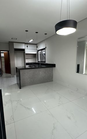 Casa de condomínio à venda com 250m², 3 quartos e 4 vagasSala de Jantar