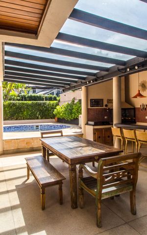Casa de condomínio para alugar com 700m², 4 quartos e 7 vagas Casa de condomínio para alugar com 700m², 4 quartos e 7 vagasVaranda gourmet